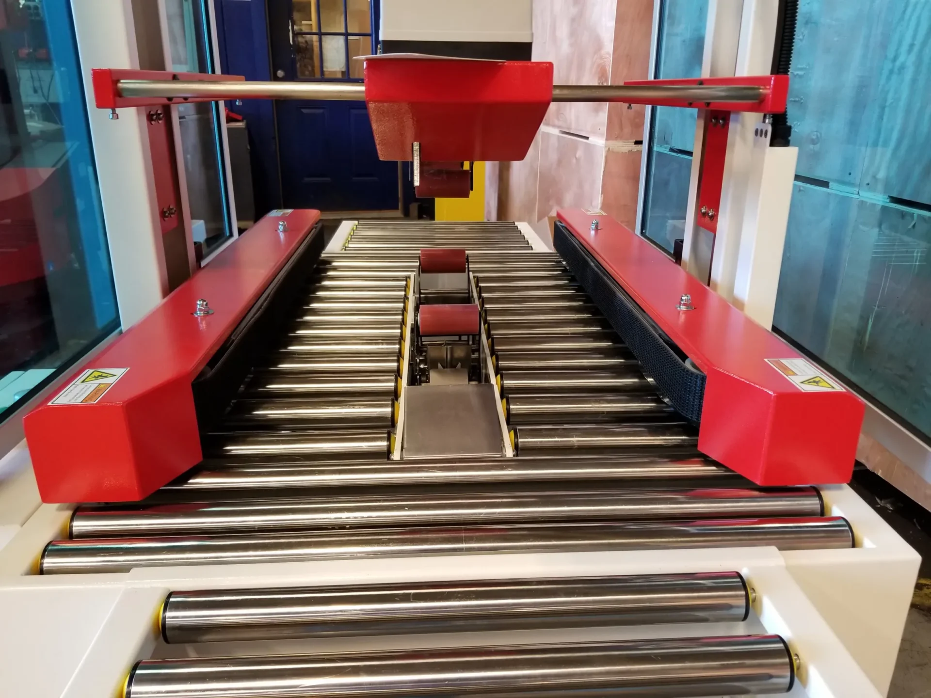 Eagle T100R Random Side Belt Carton Sealer - Carton Size Length: 6″ to ∞ - Width: 4.875″ to 19.375″ - Height: 5″ to 20.625″ - Image 7